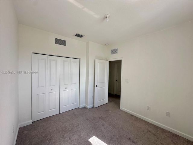 2737 SE 17th St, Homestead, FL 33035