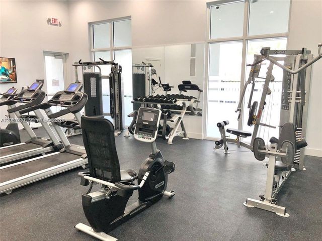 2737 SE 17th St, Homestead, FL 33035