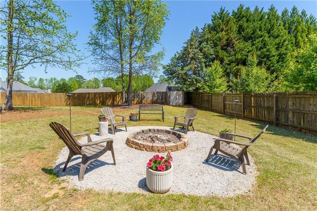 311 Bent Creek Drive, Dallas, GA 30157