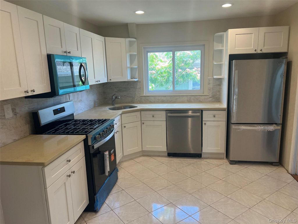 15811 79th Street, Howard Beach, NY 11414 — photo 4
