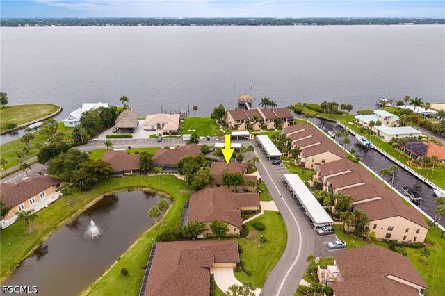 15484 Admiralty CIR 2, North Fort Myers, FL 33917