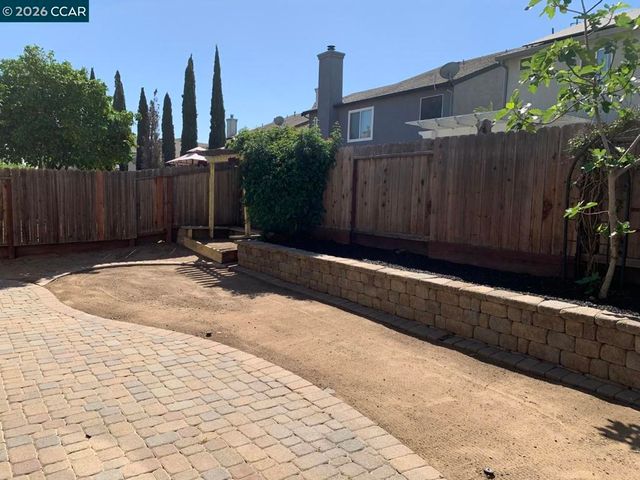 2085 Springbrook Ct, Oakley, CA 94561