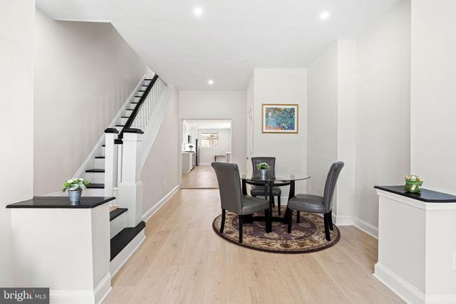 104 SEVILLE ST, Philadelphia, PA 19127