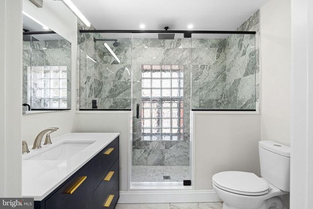 104 SEVILLE ST, Philadelphia, PA 19127