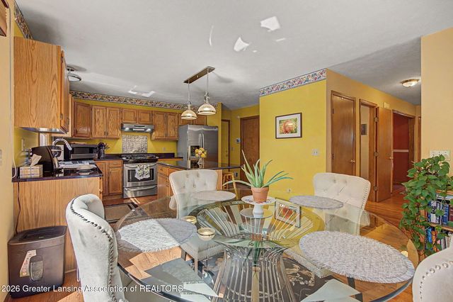 3965 Applegrove Lane, Lansing, MI 48911