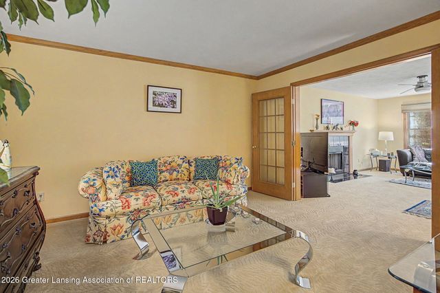 3965 Applegrove Lane, Lansing, MI 48911