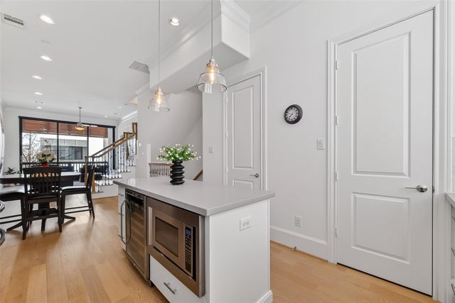 3317 Timbergrove Oaks Street, Houston, TX 77008