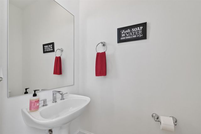 3317 Timbergrove Oaks Street, Houston, TX 77008