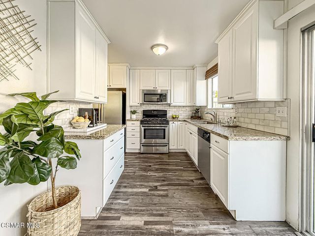 14987 Campus Park Drive A, Moorpark, CA 93021