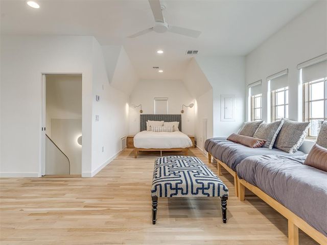 105 Lower Greenway, Carlton Landing, OK 74432