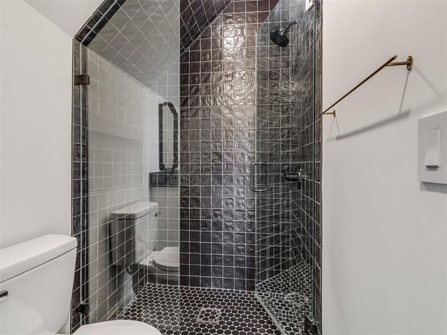 105 Lower Greenway, Carlton Landing, OK 74432