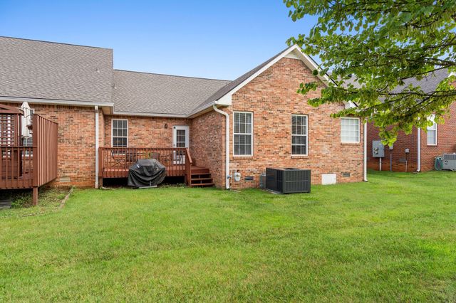 35 Townsend Way, Clarksville, TN 37043
