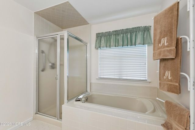 2758 Lenox Street, Toms River, NJ 08755