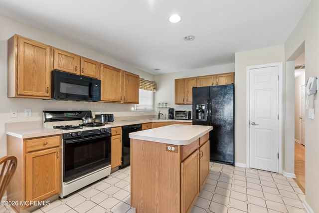 2758 Lenox Street, Toms River, NJ 08755