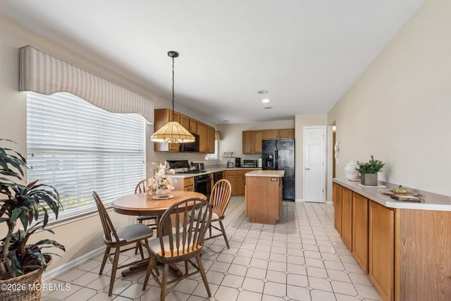 2758 Lenox Street, Toms River, NJ 08755