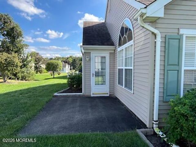 2758 Lenox Street, Toms River, NJ 08755