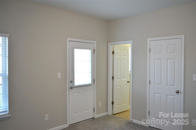 9712 Walkers Glen Drive NW, Concord, NC 28027