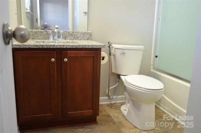 9712 Walkers Glen Drive NW, Concord, NC 28027