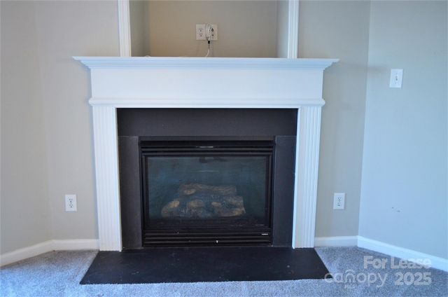 9712 Walkers Glen Drive NW, Concord, NC 28027