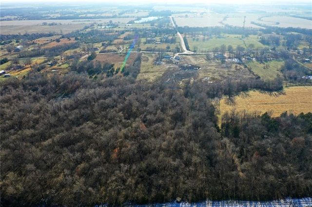 26104 E 273rd Street, Harrisonville, MO 64701