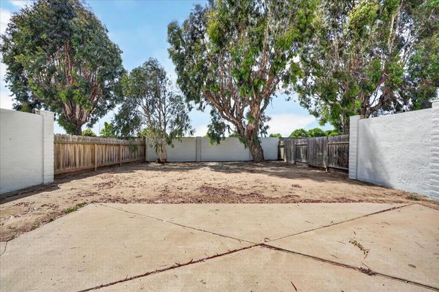 1619 Cherokee Drive, Salinas, CA 93906