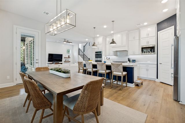 9175 Rock Daisy Court, Dallas, TX 75231