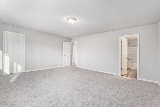 2207 Miami Trail, Huntington, IN 46750