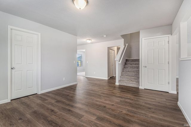 2207 Miami Trail, Huntington, IN 46750