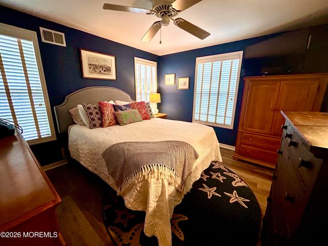 31 1st Lane 1, Seaside Park, NJ 08752