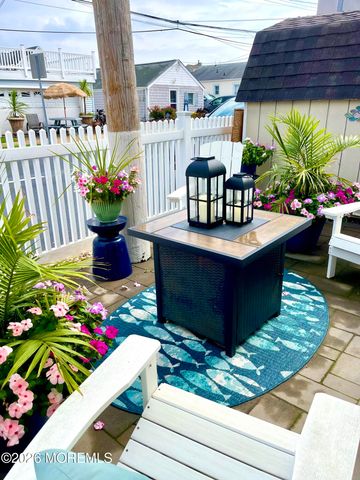 31 1st Lane 1, Seaside Park, NJ 08752