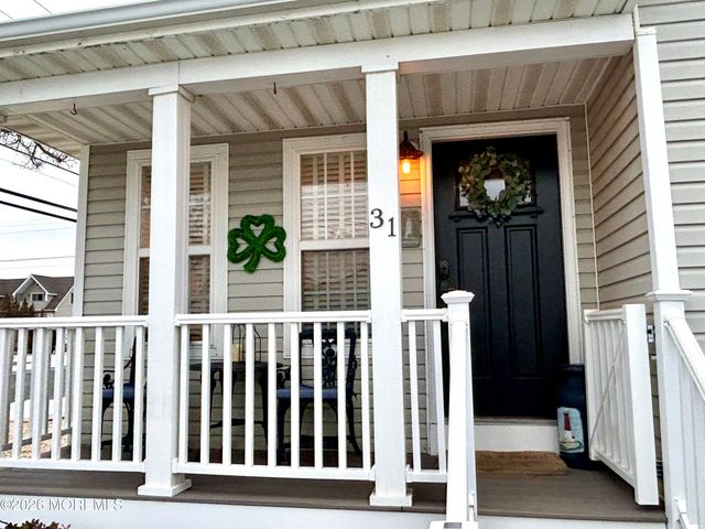 31 1st Lane 1, Seaside Park, NJ 08752