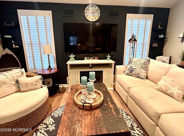 31 1st Lane 1, Seaside Park, NJ 08752