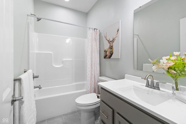 887 Rattlebox Lane, Westfield, IN 46074