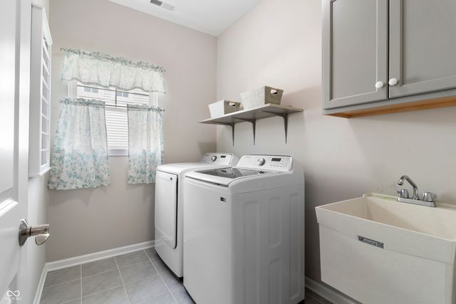887 Rattlebox Lane, Westfield, IN 46074