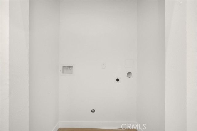 10911 S Main Street, Los Angeles, CA 90061