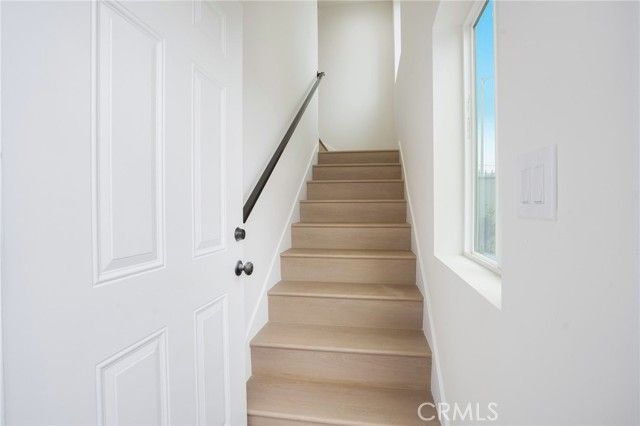 10911 S Main Street, Los Angeles, CA 90061