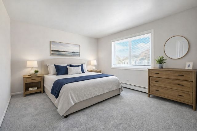 17812 Oak Park Avenue 2N, Tinley Park, IL 60477