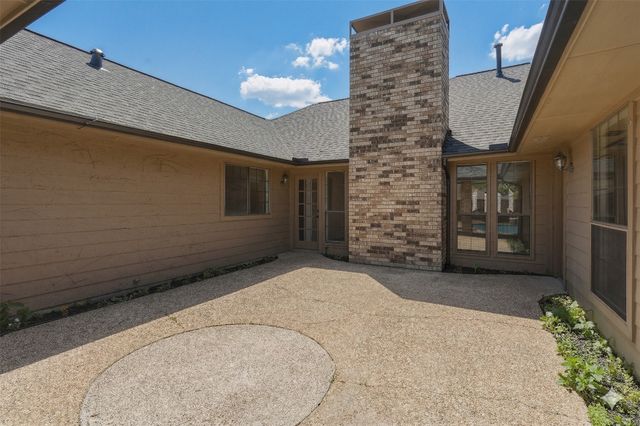 2226 Diamond Oaks Drive, Garland, TX 75044