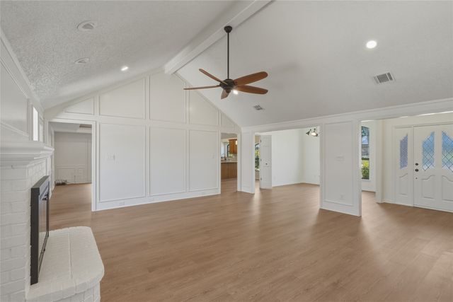 2226 Diamond Oaks Drive, Garland, TX 75044