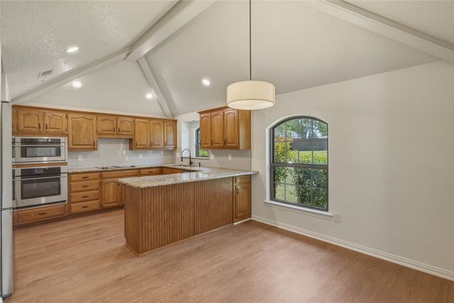 2226 Diamond Oaks Drive, Garland, TX 75044