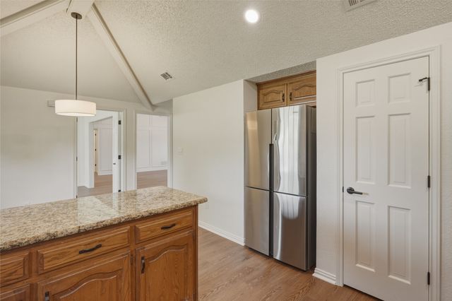 2226 Diamond Oaks Drive, Garland, TX 75044