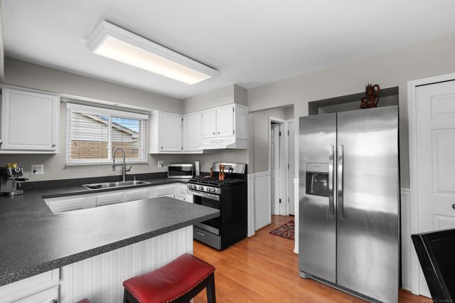 18250 Millstone Drive, Macomb, MI 48044