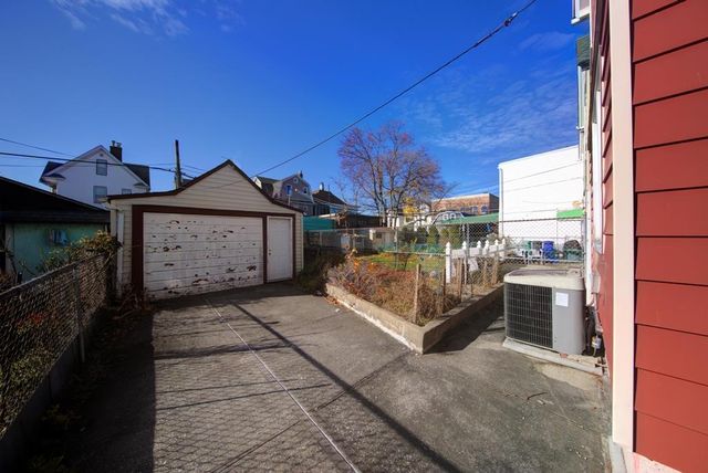 89-10 121st Street, New York City, NY 11418