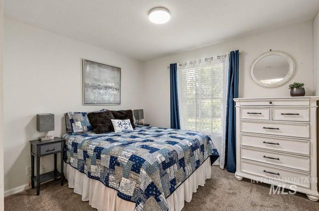 10959 W Rose Lake St, Star, ID 83669