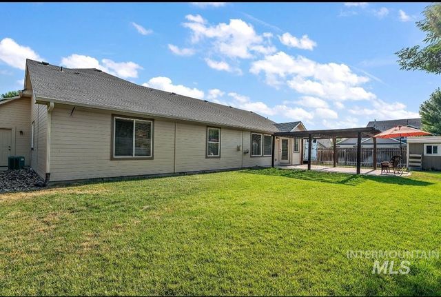 10959 W Rose Lake St, Star, ID 83669