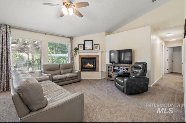 10959 W Rose Lake St, Star, ID 83669