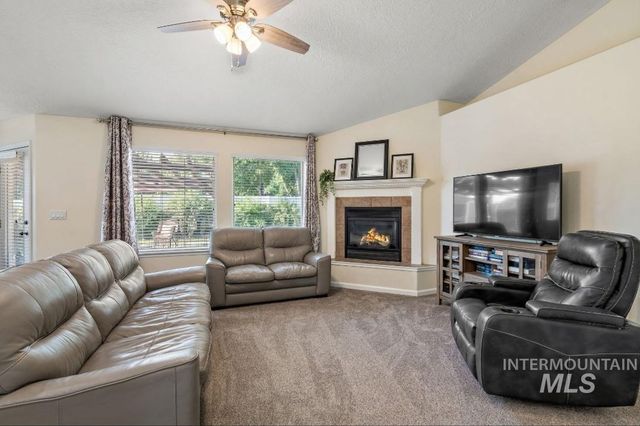 10959 W Rose Lake St, Star, ID 83669