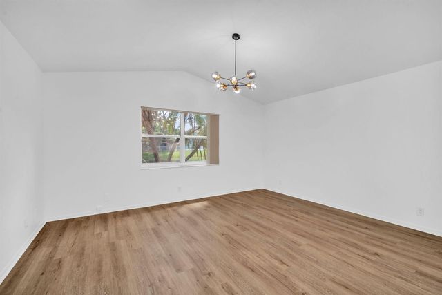 6511 Pelican Terrace, Coconut Creek, FL 33073