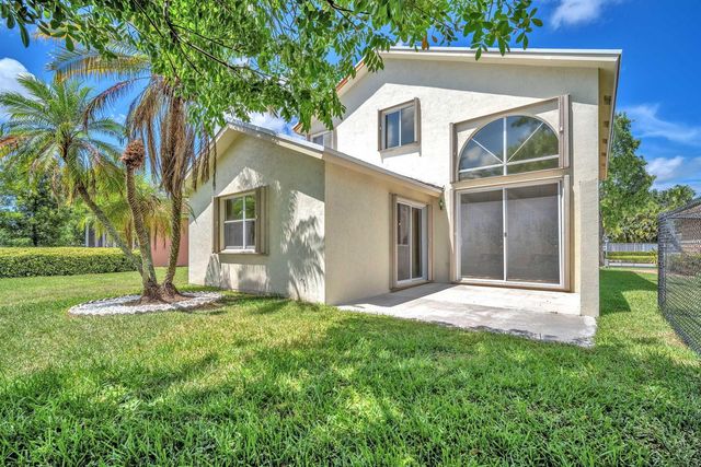 6511 Pelican Terrace, Coconut Creek, FL 33073