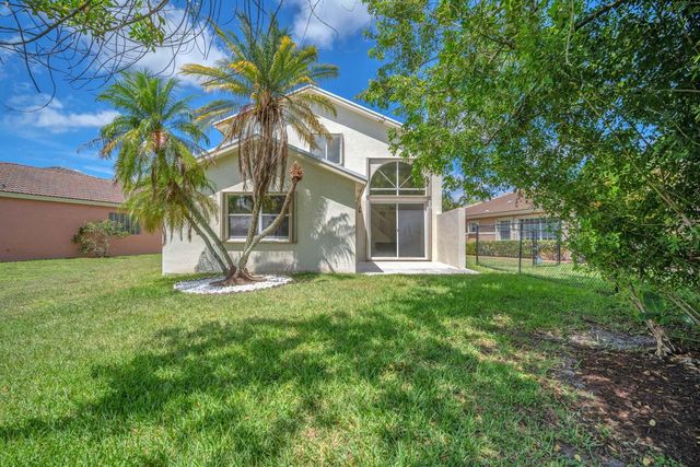6511 Pelican Terrace, Coconut Creek, FL 33073